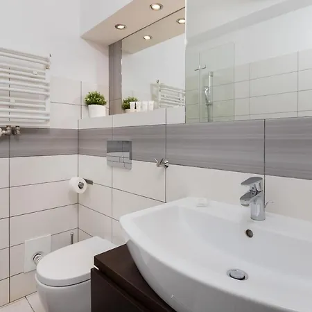 Family Apartament Mysliwska By Renters